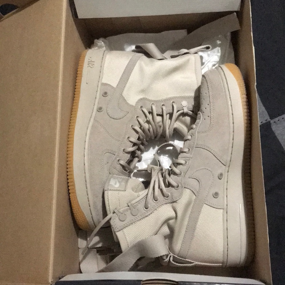 SF AFL size 8.5 new